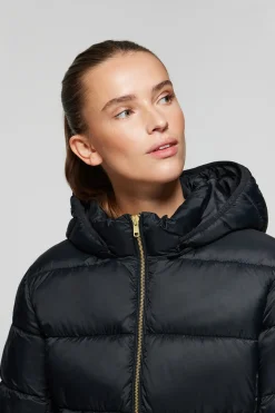 Abrigo Corinne negro ultralight con capucha y logotipo Polo Club