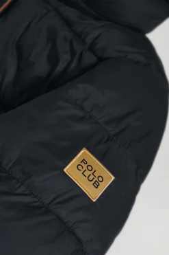 Abrigo Corinne negro ultralight con capucha y logotipo Polo Club