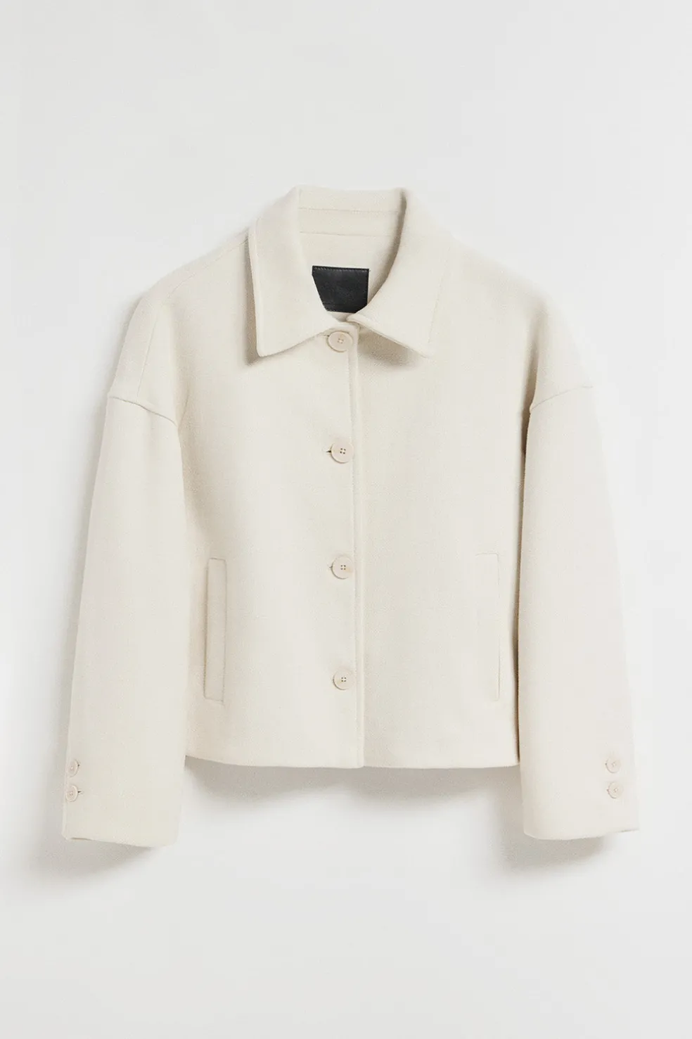 Abrigo corto Lita beige abotonado y detalles Polo Club