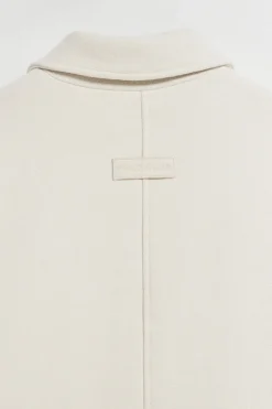 Abrigo corto Lita beige abotonado y detalles Polo Club