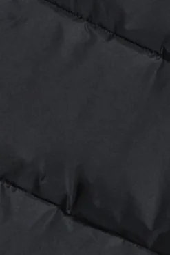 Abrigo Gracia negro reversible con capucha fija y detalles Polo Club