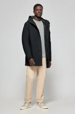 Abrigo Mackey negro de capucha fija y detalles Polo Club