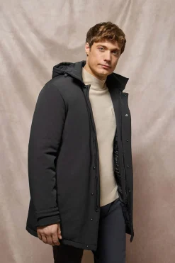 Abrigo Soho clásico negro de capucha desmontable y detalles Polo Club