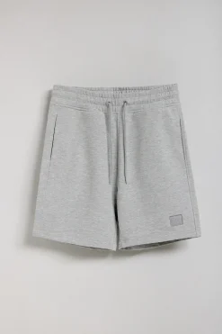 Bermuda Jonas gris vigoré de algodón y patrón relaxed fit con parche en sarga engomado Polo Club