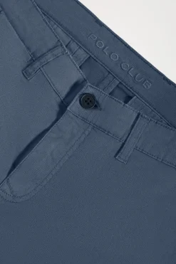 Bermuda relajada azul denim con logo bordado