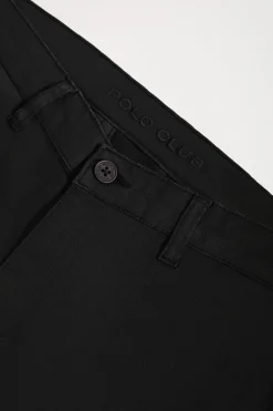 Bermuda relajada negra con logo bordado