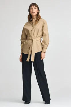 Blusa camel Corina