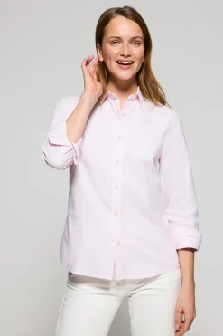 Camisa a rayas color rosa con logo bordado