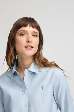 Camisa azul celeste de corte recto con logo Rigby Go