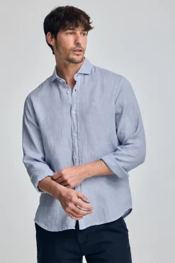 Camisa azul de lino garment dye con bordado Rigby Best