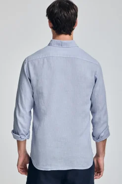 Camisa azul de lino garment dye con bordado Rigby Best
