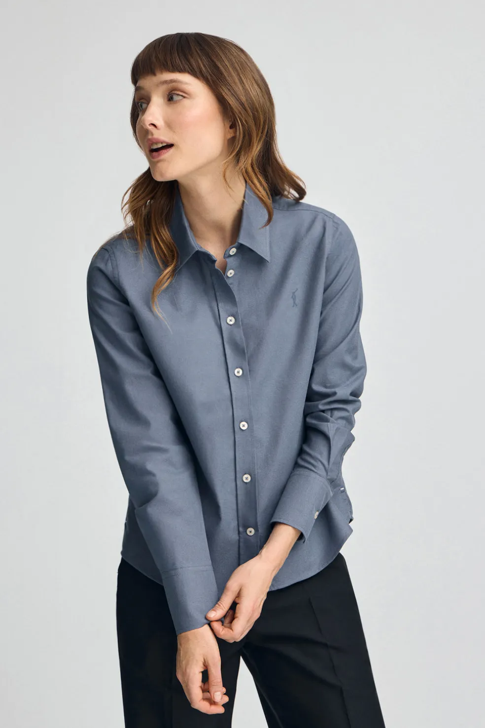Camisa azul denim de corte recto con logo Rigby Go