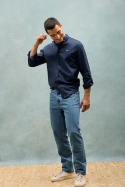 Camisa azul marino de lino y algodón regular fit con logo bordado