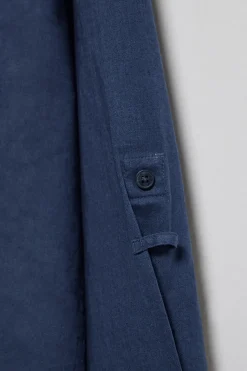 Camisa azul marino de lino y algodón regular fit con logo bordado