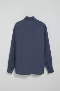 Camisa azul marino de lino garment dye con bordado Rigby Best