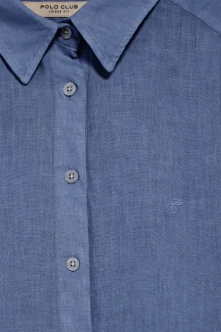 Camisa azul royal garment dye de lino con monograma bordado