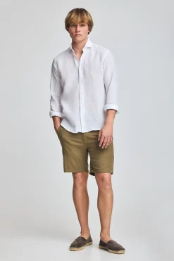 Camisa blanca de lino garment dye con bordado Rigby Best