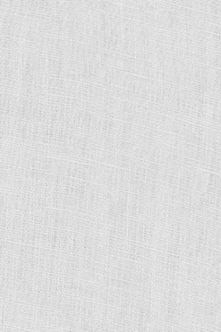 Camisa blanca garment dye de lino con monograma bordado