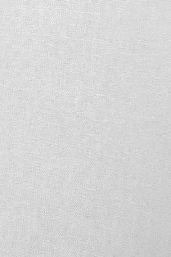 Camisa blanca loose fit de lino y algodón con monograma bordado