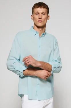 Camisa color aguamarina de lino y algodón regular fit con logo bordado