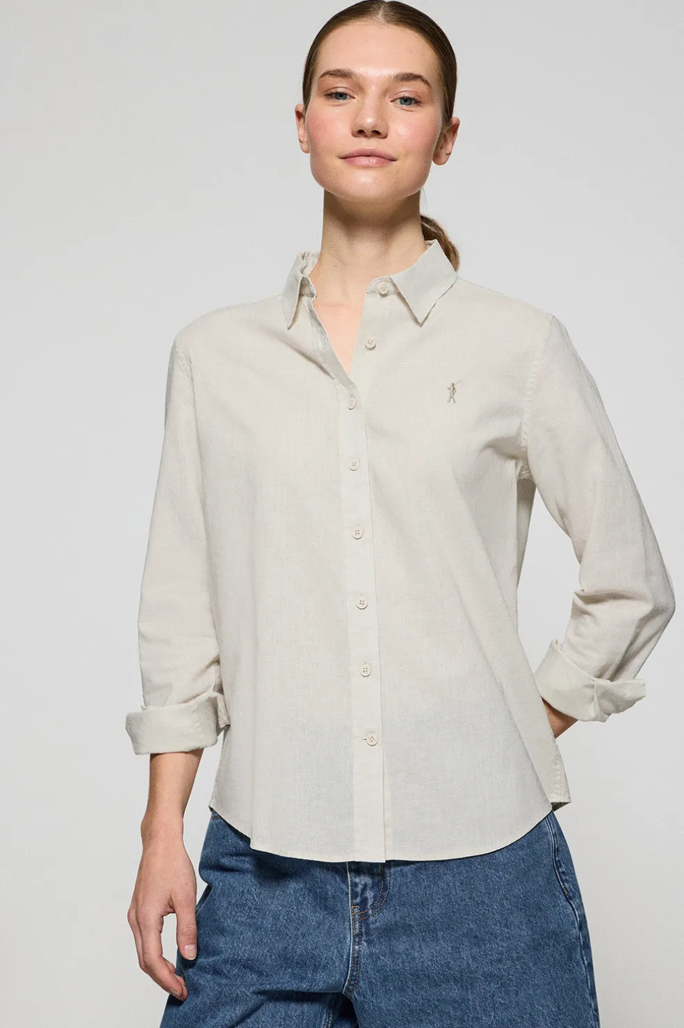 Camisa color crema regular de lino y algodón con bordado Rigby Go