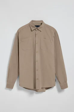 Camisa con bolsillos Massachusetts color camel y bordado Polo Club
