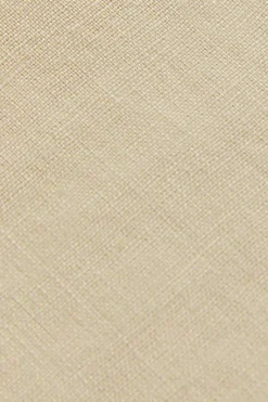 Camisa de lino beige con detalle bordado