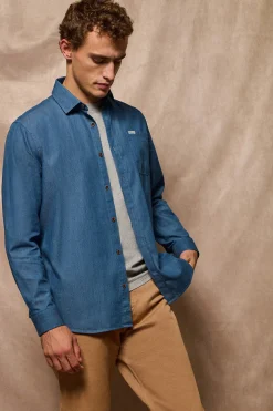 Camisa denim con bolsillo y detalle Polo Club