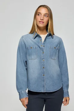 Camisa denim con dos bolsillos y detalle Polo Club