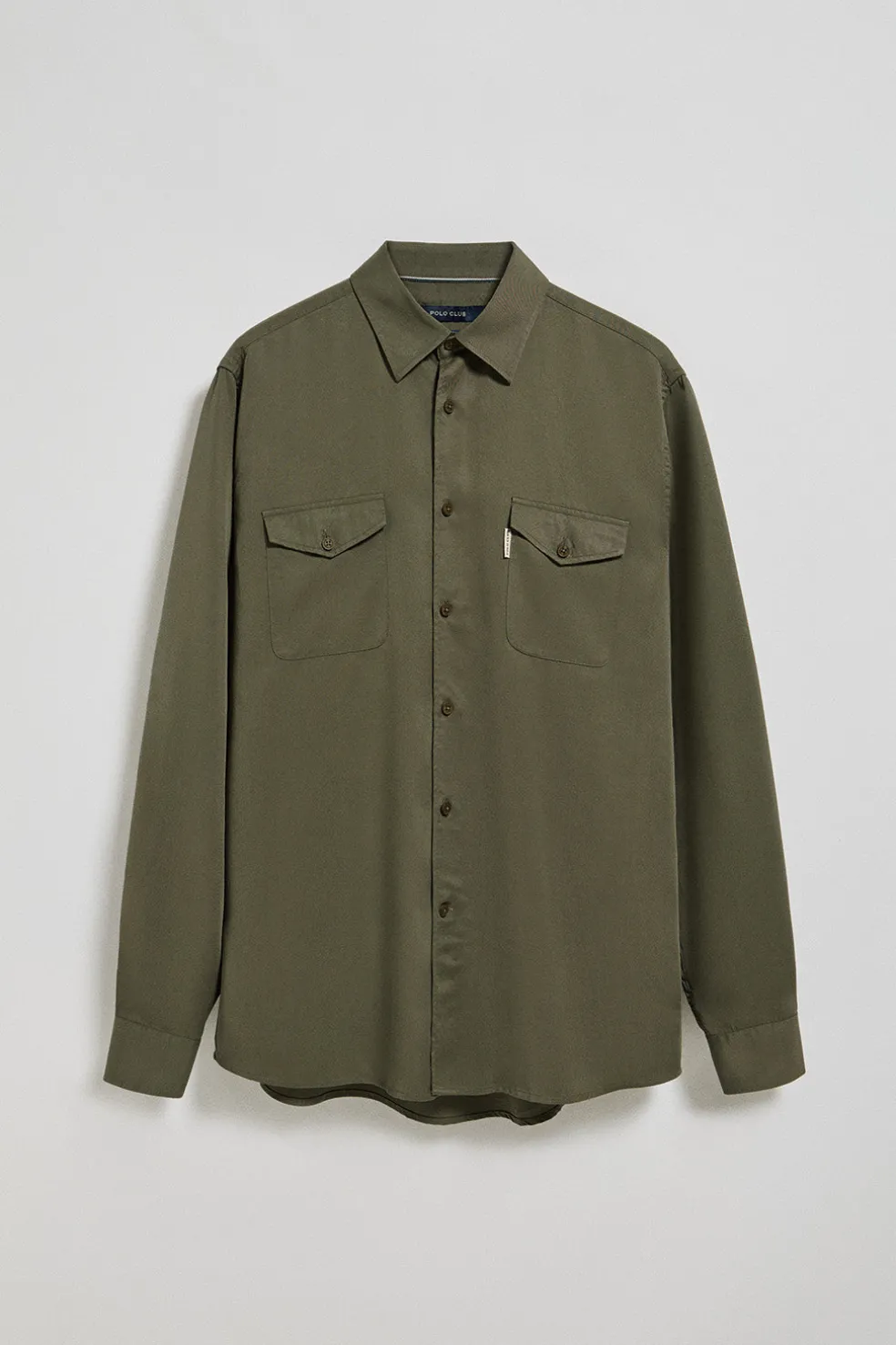 Camisa Franklin color caqui con bolsillos regular fit