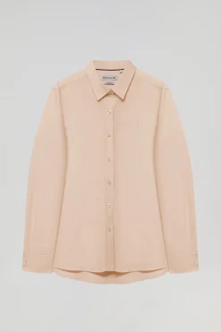 Camisa oxford color melocotón con logo bordado