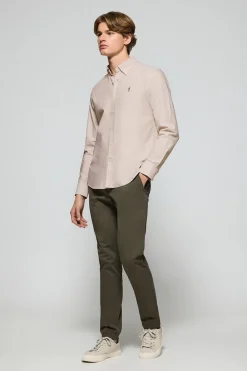 Camisa oxford marrón con logo bordado Rigby Go