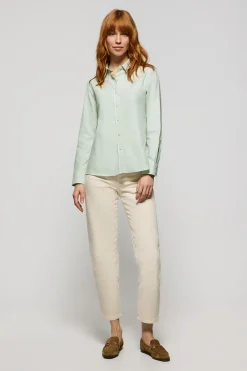 Camisa oxford verde claro con logo bordado