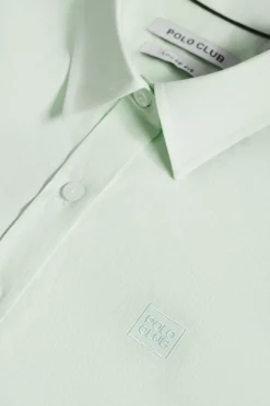 Camisa oxford verde claro con logo bordado
