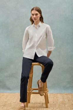 Camisa regular fit blanca con bordado Polo Club
