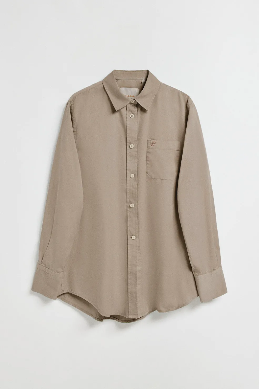 Camisa Simona color camel con monograma bordado PC