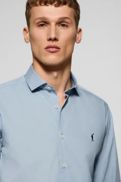 Camisa slim de popelín azul cielo con logo bordado Rigby Go
