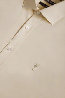 Camisa Slim de popelín beige con logo Rigby Go