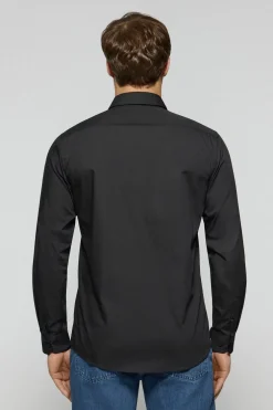 Camisa slim de popelín negra con logo bordado Rigby Go