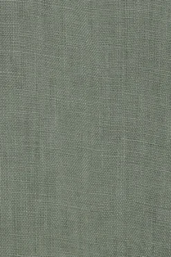 Camisa verde militar garment dye de lino con monograma bordado