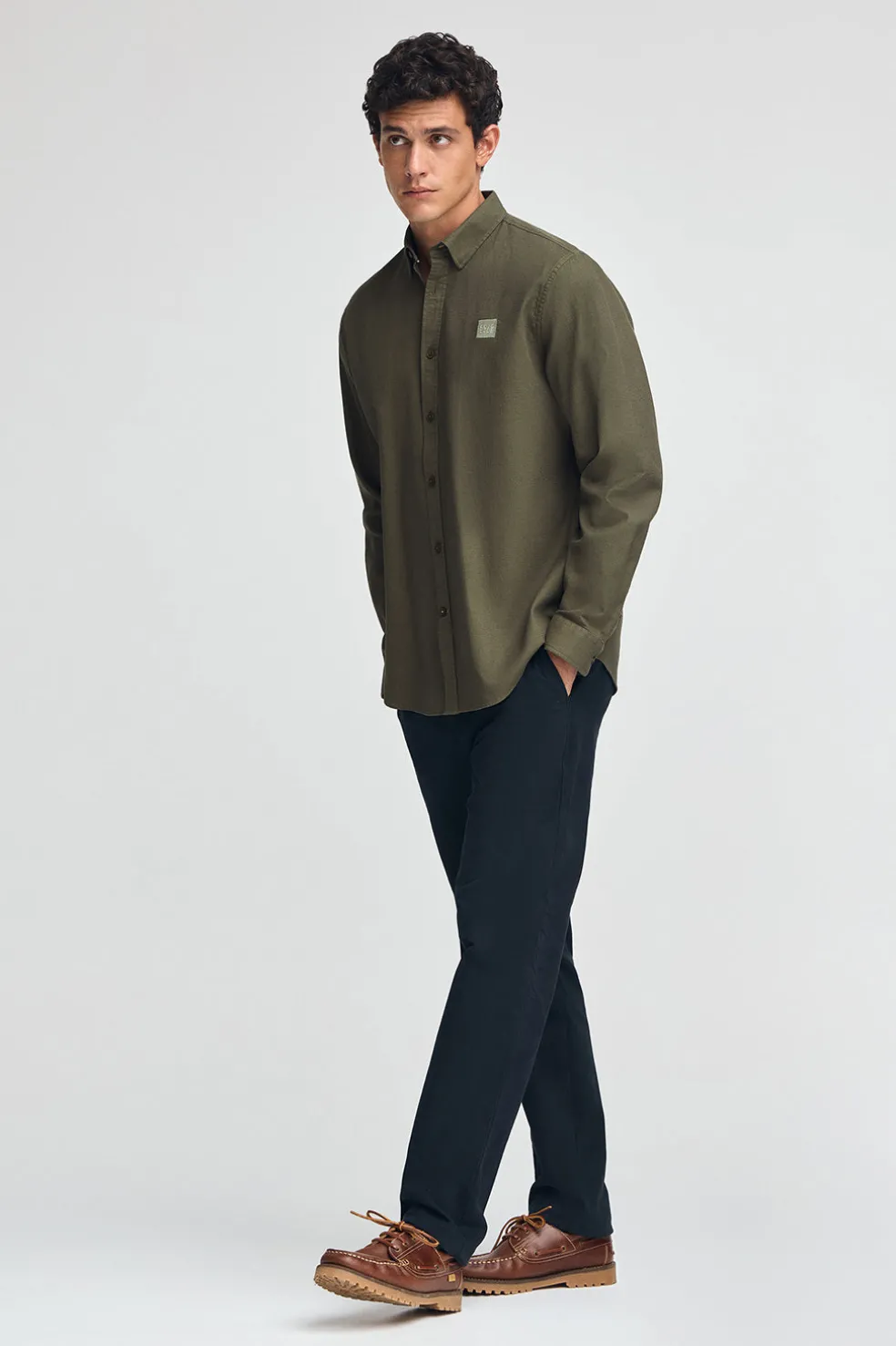 Camisa verde oliva de corte regular cuello con botones y logo Polo Club