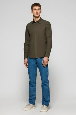 Camisa verde oscuro de popelín garment dye con bordado Rigby Go
