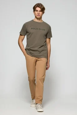 Camiseta Apolo garment dyed verde militar con logo Polo Club aterciopelado
