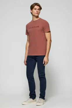 Camiseta Apolo garment dyed roja con logo Polo Club aterciopelado