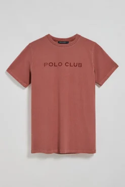 Camiseta Apolo garment dyed roja con logo Polo Club aterciopelado
