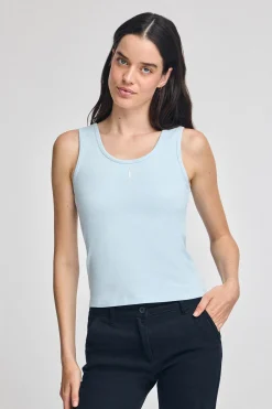 Camiseta azul claro de tirantes con bordado Rigby Go