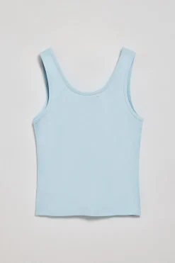 Camiseta azul claro de tirantes con bordado Rigby Go