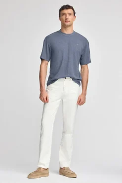 Camiseta azul denim en lino y algodón de cuello redondo y monograma bordado