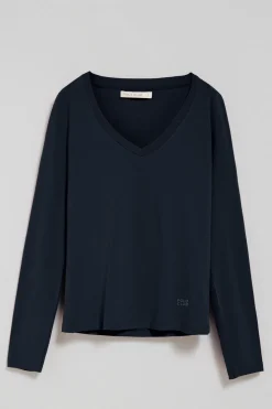 Camiseta azul marino básica de cuello pico con logo engomado