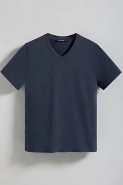 Camiseta azul marino de cuello de pico y manga corta con bordado Rigby Go